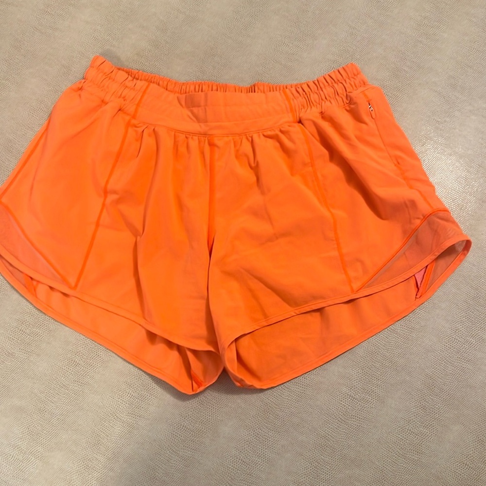 Lululemon hotty hot short